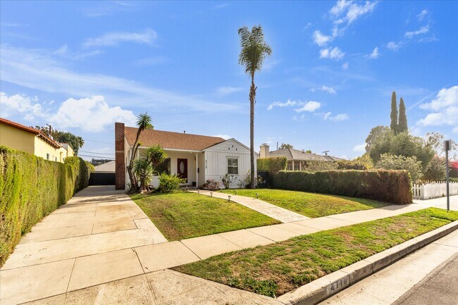 Front - 4710 Cartwright Ave