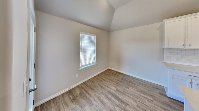 Building Photo - 5317 Malpaso Crk Dr