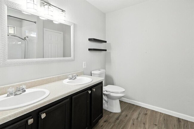 Building Photo - 12613 Paloma Blanca Way