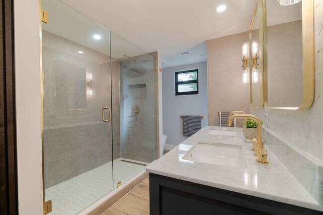 Building Photo - 13334 Polo Club Rd