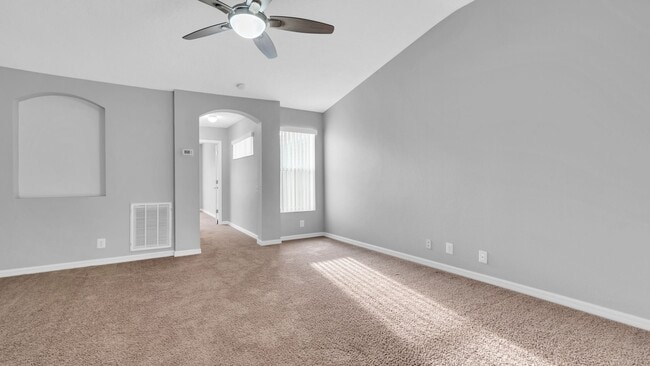 Building Photo - Spacious, light, bright 2 Master BR, 2-car...