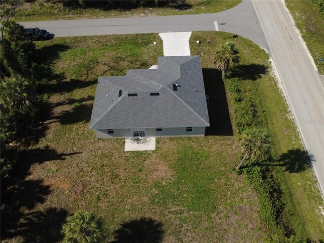 Building Photo - 15010 Community Ave