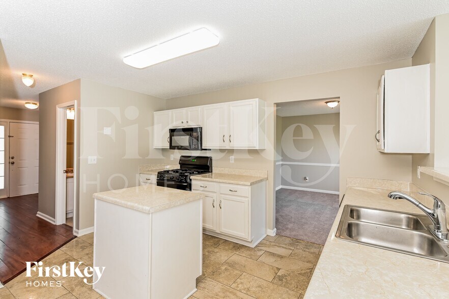 Building Photo - 1659 Deer Crossing Way