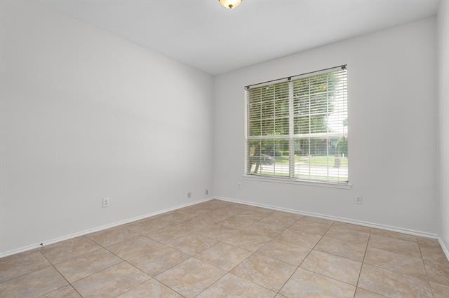 Building Photo - 1423 Winterwood Dr