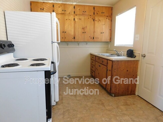 Building Photo - 1532 N 15th St