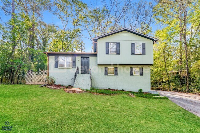 Primary Photo - Beautiful 3 Bed 2 Bath Home in Hoover - Ju...