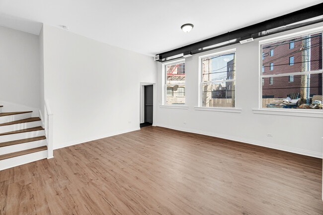 Building Photo - 1225 N Milwaukee Ave