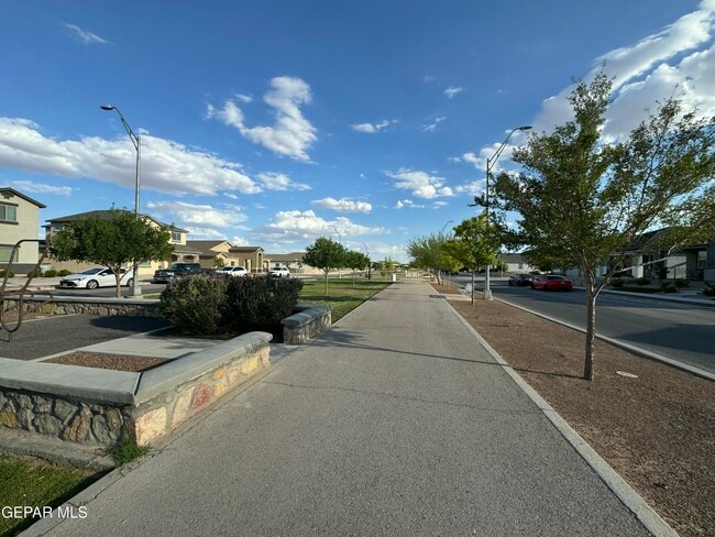 Building Photo - 2809 Mike Price Dr