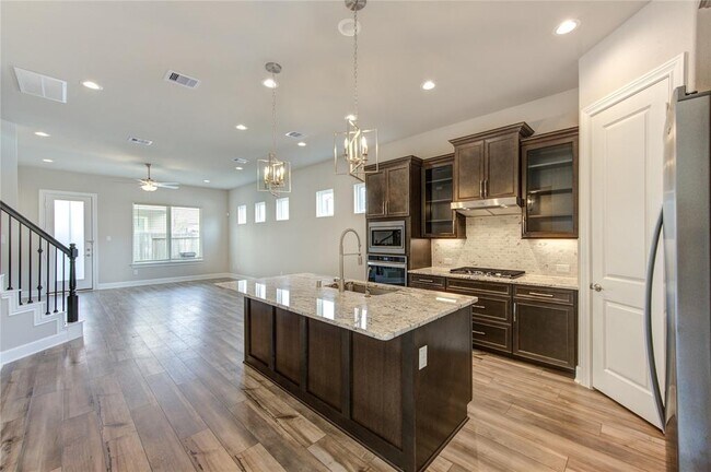 Building Photo - 4209 Colony Pines Ln