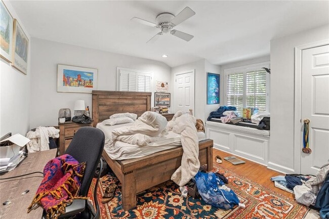 Building Photo - 2986 Mornington Dr NW