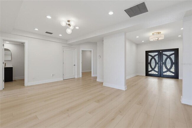 Building Photo - 24 Adalia Ave