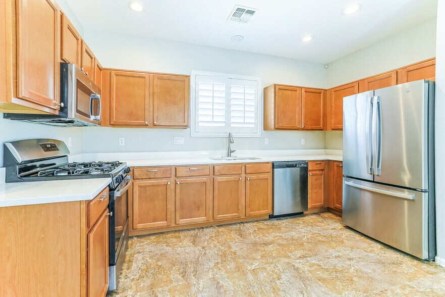 Building Photo - 21791 E Calle de Flores