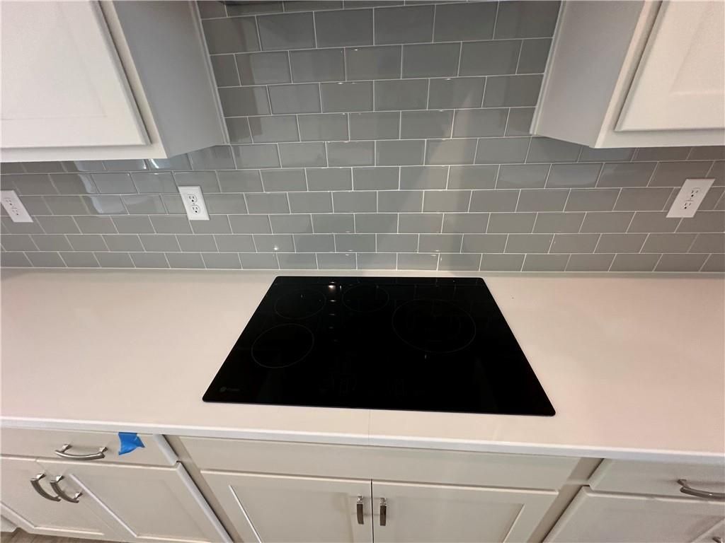 Building Photo - 352 Skylar Ct SE