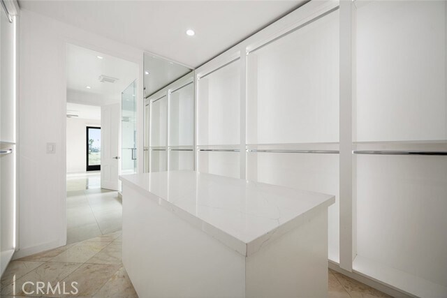 Building Photo - 1724 Bluff Pl