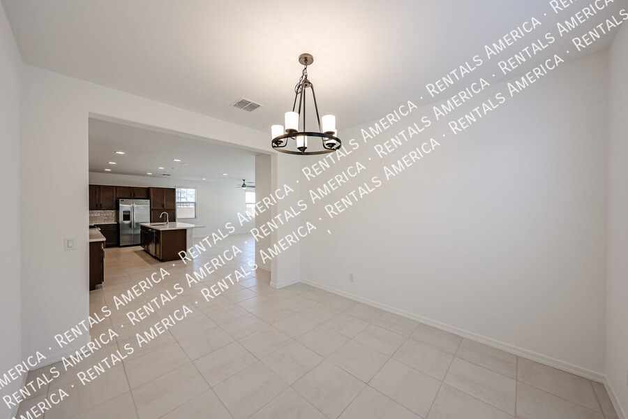 Building Photo - 14750 W Gray Fox Trl