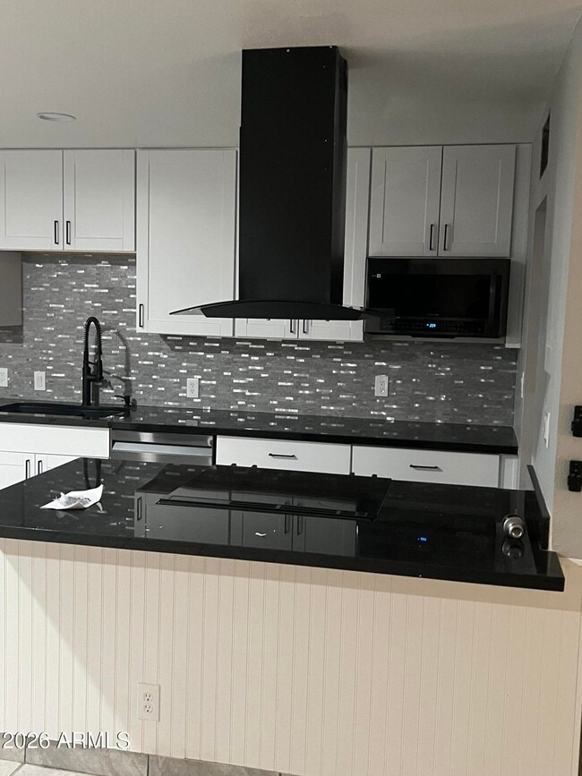 Building Photo - 4657 S 17th Way