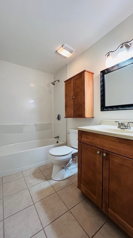 Building Photo - 18 Walden Dr