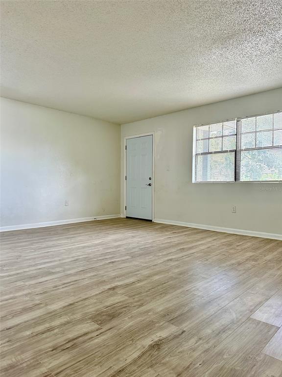 Building Photo - 203 Pine Tulip Ct