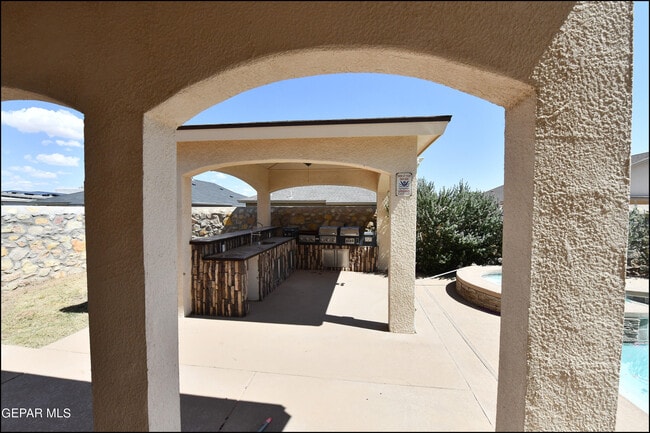 Building Photo - 3136 Red Maple