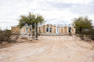 Building Photo - Acreage, NO HOA, So Much Room!