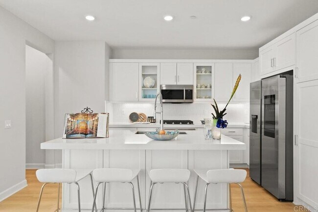 Building Photo - 12639 Elizabeth Wy