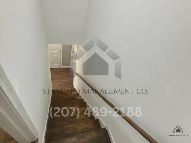 Building Photo - Spacious Updated 4BR/3BA Home | Garage, W/D, Pet-Friendly – $2,700
