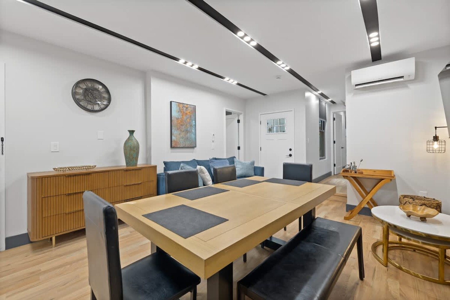 Building Photo - 115 Franklin St