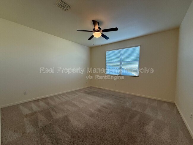 Building Photo - 12538 W Orangewood Ave