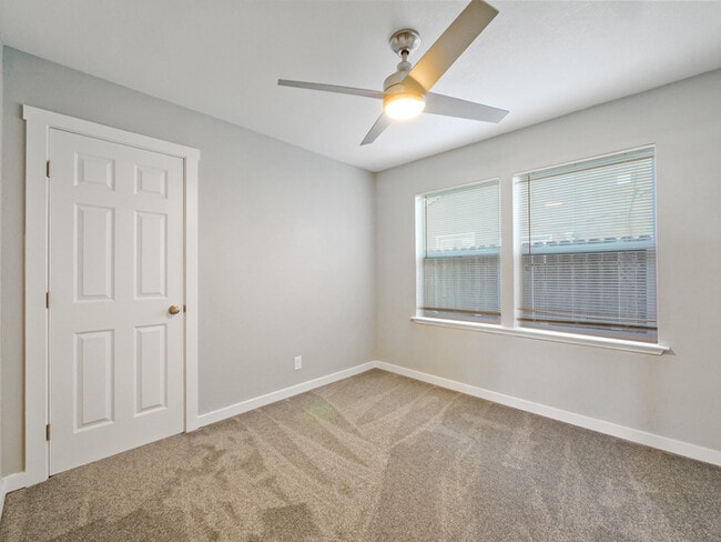 Building Photo - FOR RENT in Sacramento! 2533 Michelle Dr, ...