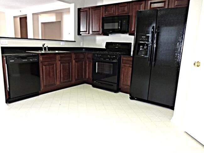 Building Photo - 9510 Narnia Springs Ct