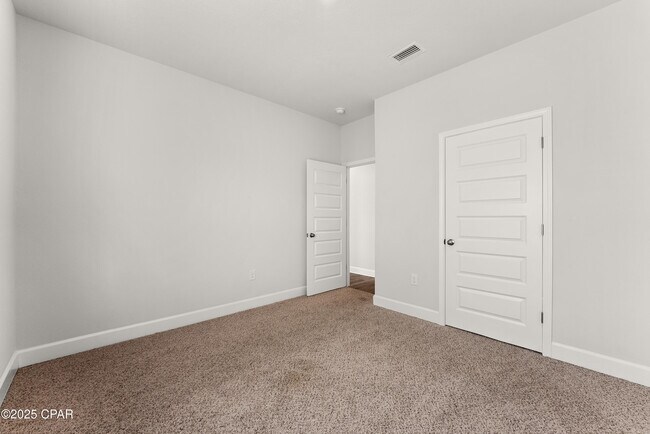 Building Photo - 3000 Rachel Pl