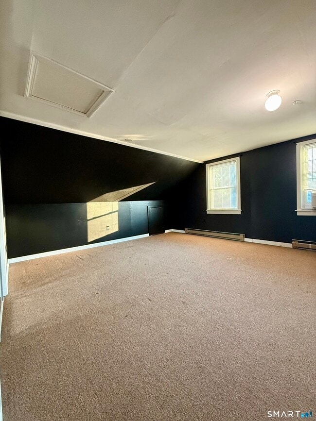 Building Photo - 39 Loveland St