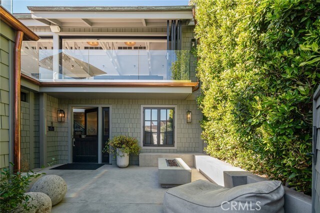 Building Photo - 998 Emerald Bay