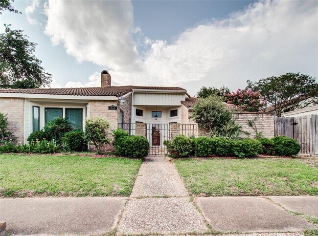 Primary Photo - 14226 Woodnook Dr