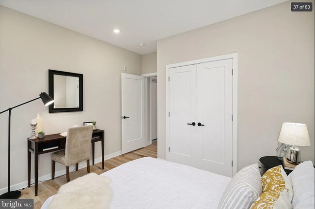 Building Photo - 3712 Midvale Ave