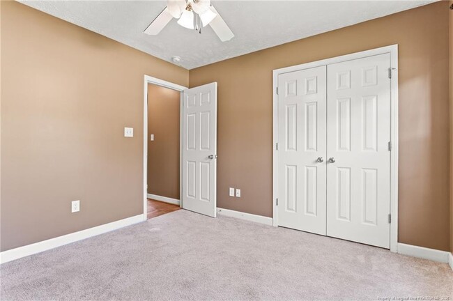 Building Photo - 190 Tidworth Ct