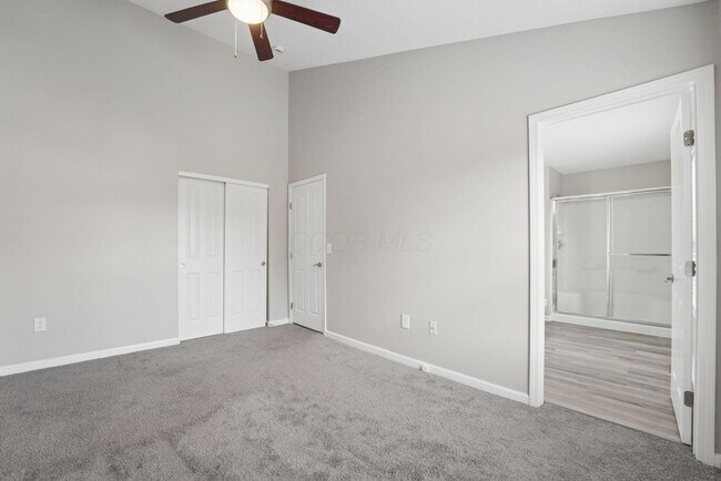 Building Photo - 2018 River Rock Way
