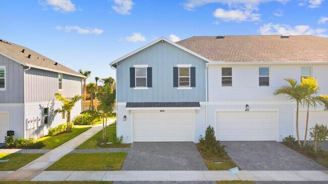 Building Photo - 4416 Longwood Lk Sq