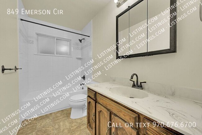 Building Photo - 849 Emerson Cir