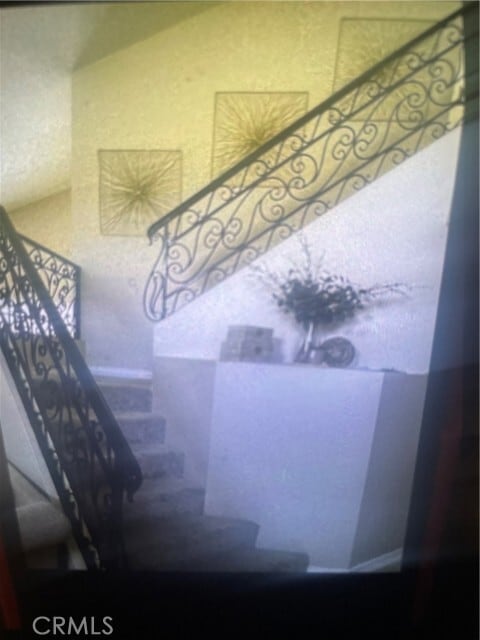 Building Photo - 824 Beal Ct