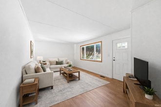 Building Photo - 231 Schilling St