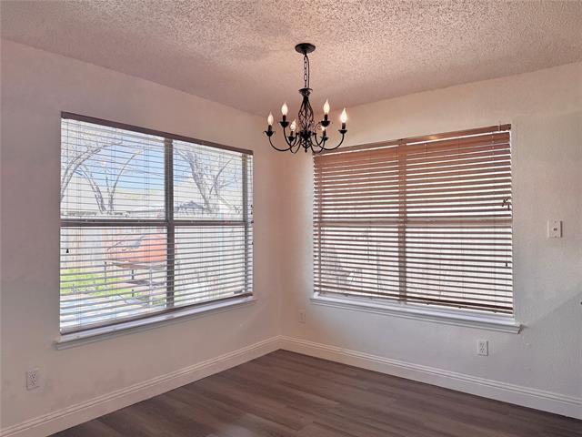 Building Photo - 201 Yosemite Dr