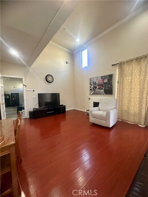 Building Photo - 119 Walnut Grove Ave