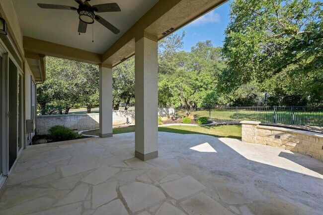 Building Photo - 216 Armstrong Dr
