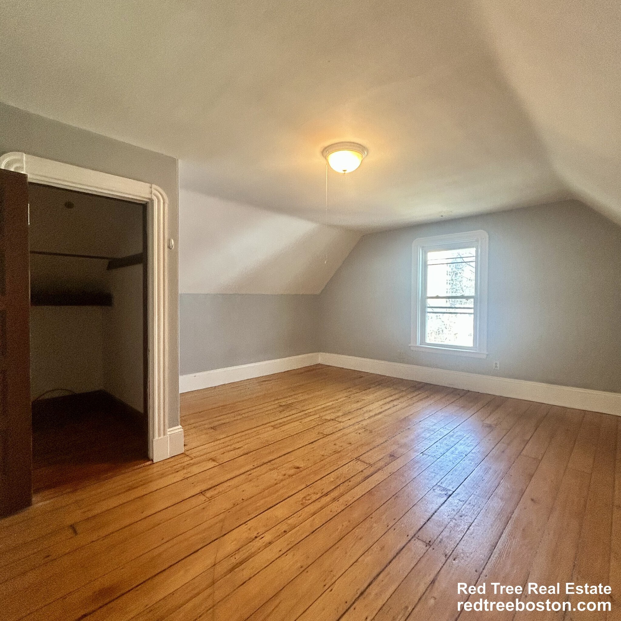 Building Photo - 29 Victoria St