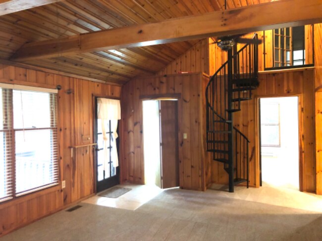 Building Photo - 107 Rockcrest Ridge