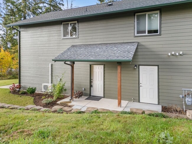 Building Photo - 535-537 NE Vena St