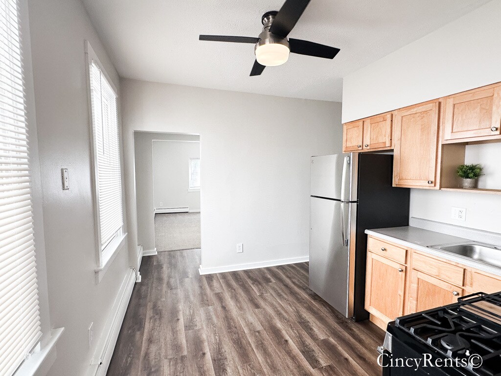 Building Photo - 1132 Fuller St