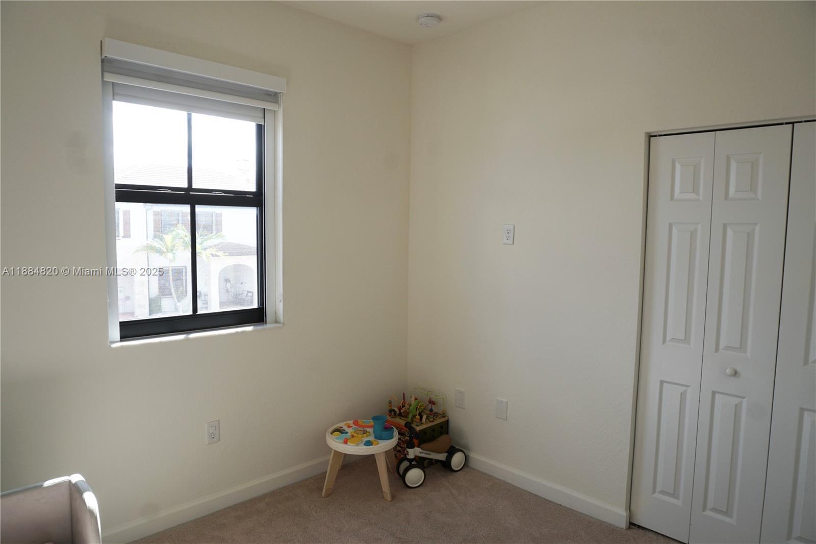 Building Photo - 10606 W 33rd Ct