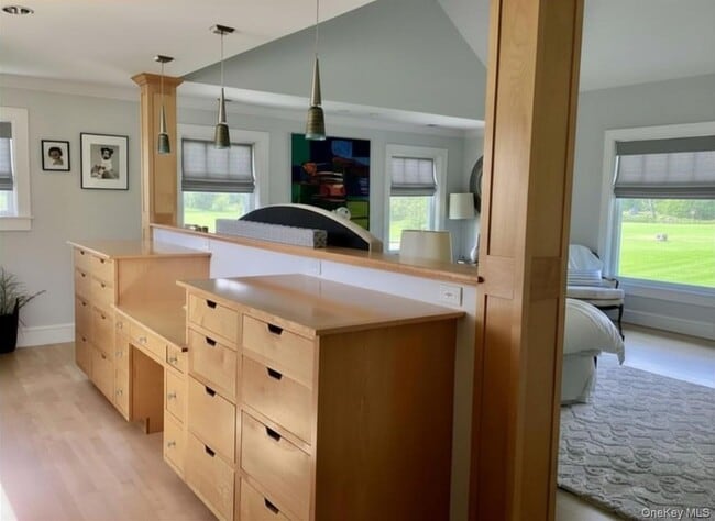 Building Photo - 162 Amenia Union Rd